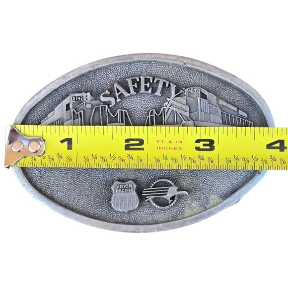 Union Pacific Missouri Belt Buckle Merger Railroad Train 1983 Collectible Vtg - Picture 2 of 14